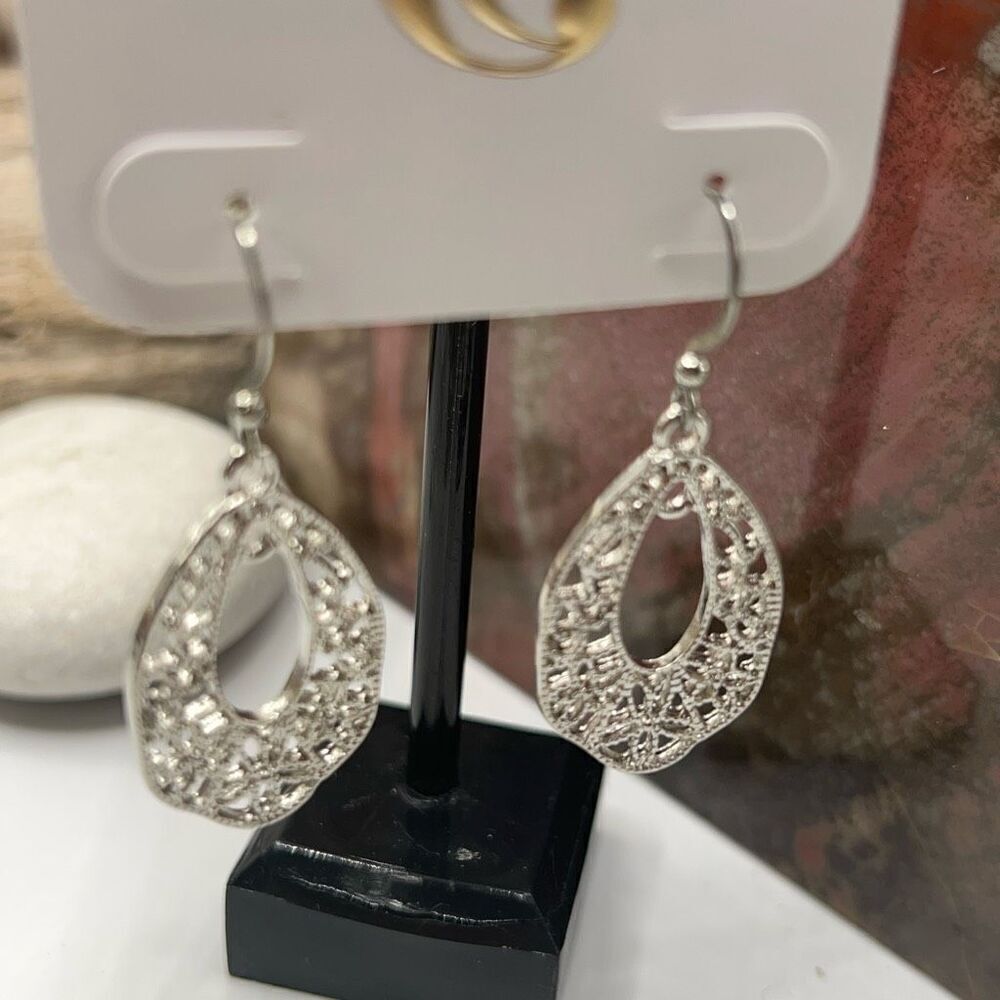 Charming Charlie Silver Dangle Filligree Earrings - Picture 7 of 12